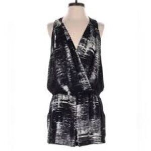 BCBGMaxAzria Black and White Abstract Print Romper